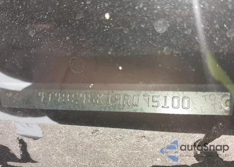 2009 Toyota Camry Le z USA, uszkodzony, nr VIN 4T4BE46K19R075100